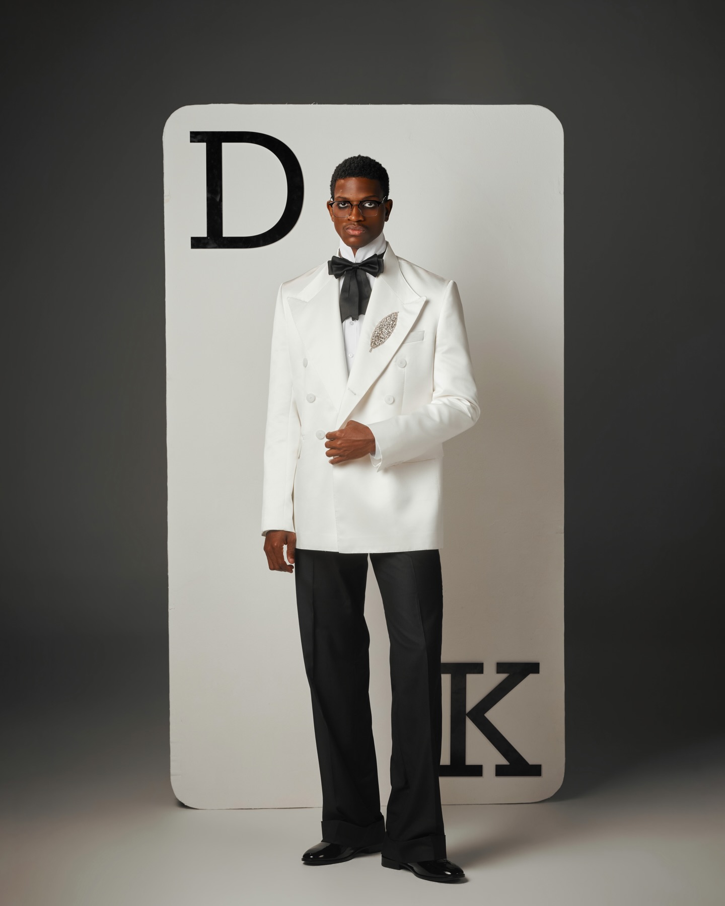 White Men Suit Set 2 Pcs Blaze - đánh giá và giá Men Formal Wear Black And White