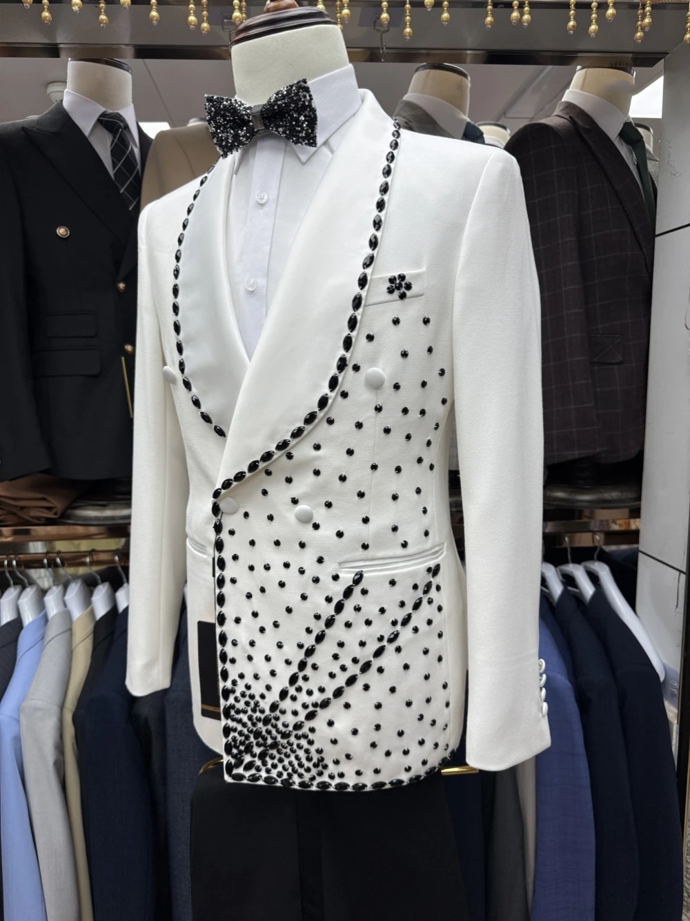 White Groom Men Suit Set 2 Pie - đánh giá và giá Men Formal Wear Black And White