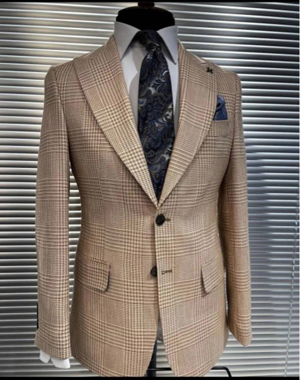 Khaki 2 Pieces Suit Houndstoot - đánh giá và giá Khaki Formal Wear Men